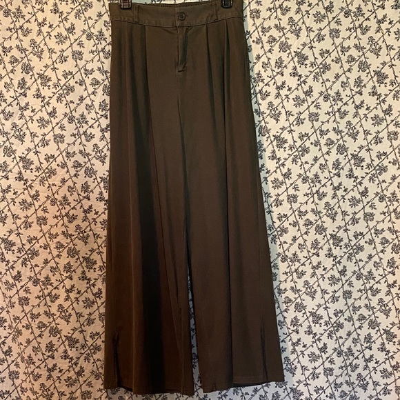 unknown Pants - Bohemian Wide-Leg Olive Pants with Slits on Bottom Legs